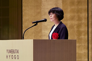 写真　団　陽子氏