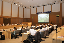 写真　フォーラム2016会場風景