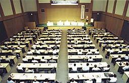 写真　国際シンポジウム2004会場風景